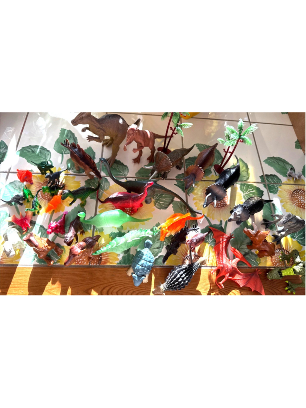 Lot 34 Dinosaurs Jurassic World Mini Others Bumpy T-Rex
